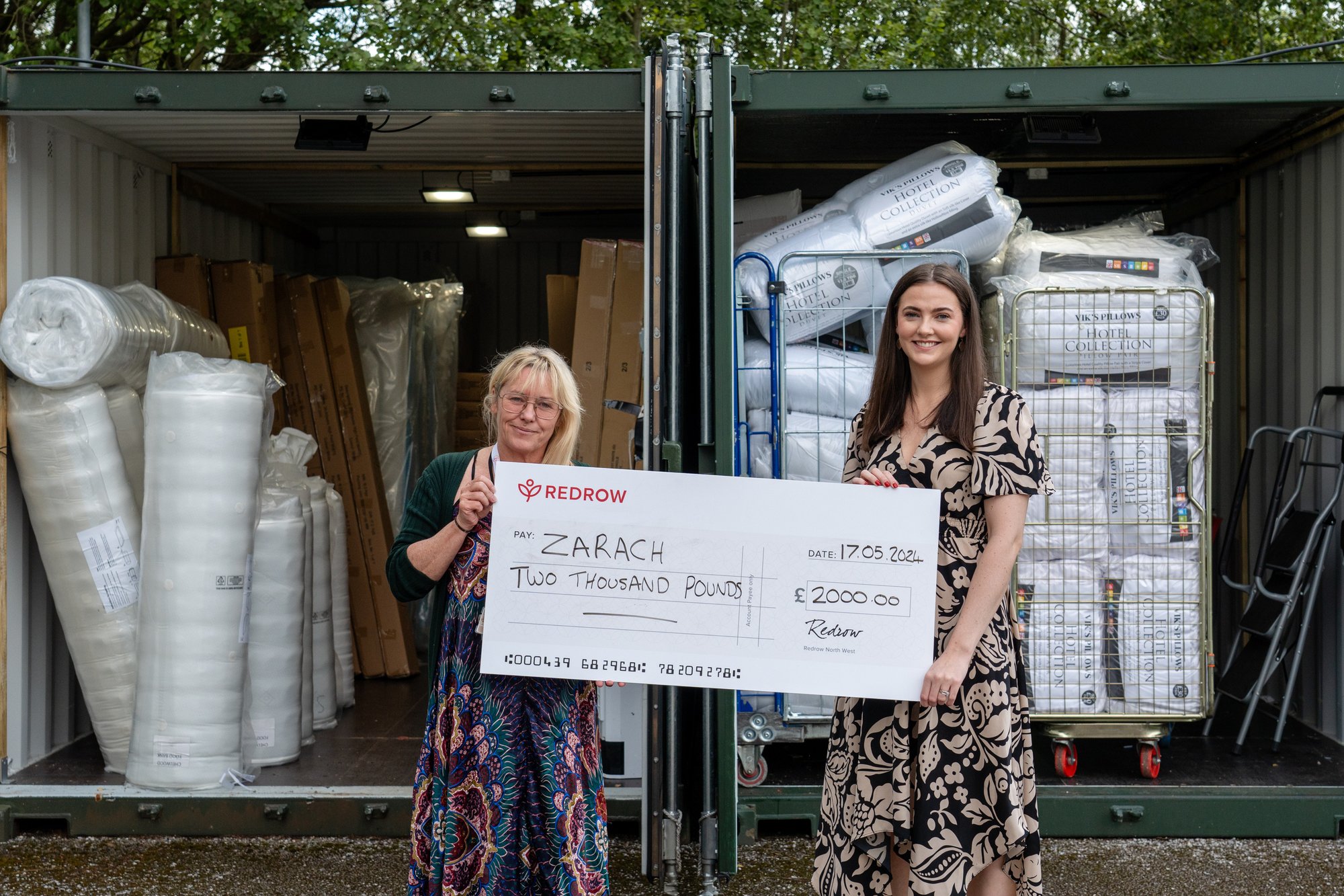 Linzie Hogan - general Manager and hub team leader at Zarach with Redrows Emily Carey. (1)